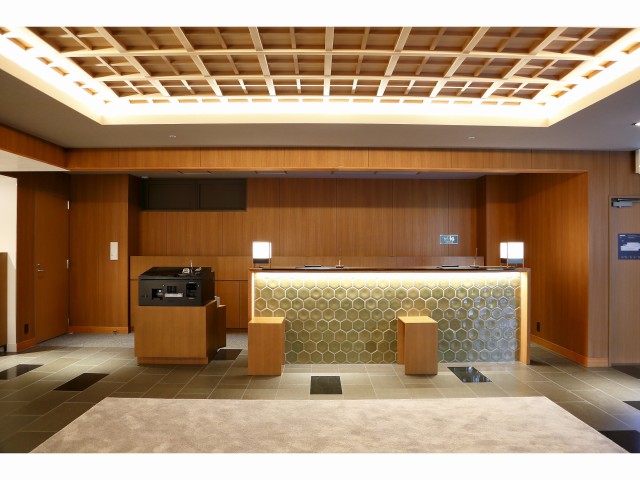 ホテルグレイスリー京都三条 北館フロント