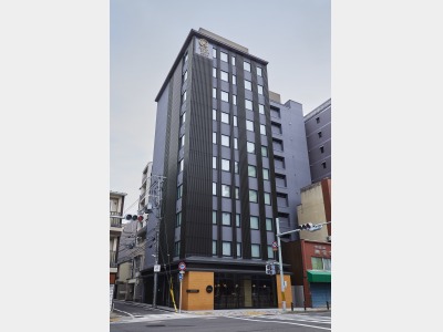 �A�S�[���@���s�l���̊O��