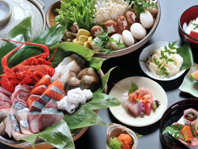 昆布とかつお節から丁寧にとった優しいお出汁に、京都の白味噌を合わせたほんのり甘い『雅鍋』