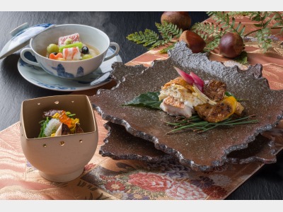 夕食（イメージ）