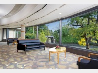 2F���r�[���狞�s�䏊������Ղ�