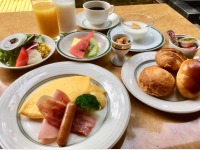 �m���H���