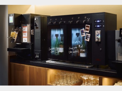 コイン式ドリンクサーバー