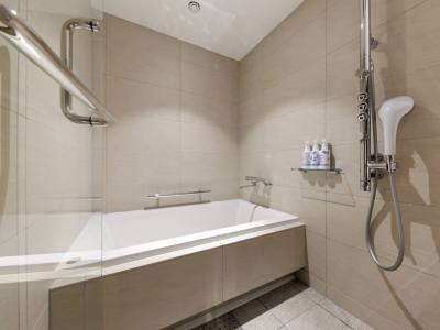 スーペリアコーナーツイン