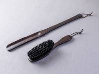 �C�ׂ�E�u���V