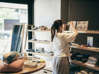 SHOP