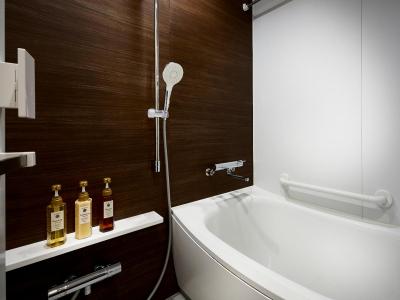 デラックスツイン（ソファベッド付）バスタブ付