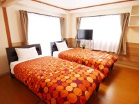 �c�C�����[���y�։��z