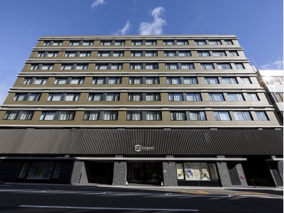 ���E�W�F���g�E�z�e�����s����̊O��