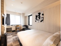 �y�X�^���_�[�h�_�u���z�x�b�h�T�C�Y : 150cm�~195cm�ł��B