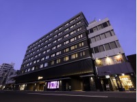 �y�O�ρz��̊O�ς̕��͋C�B