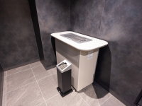 �y�i�����[���z���ق͑S�ً։��ƂȂ��Ă���܂��B