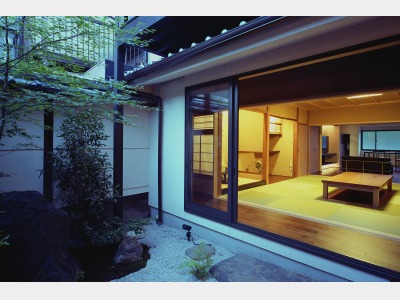 「お庭」坪庭から和室