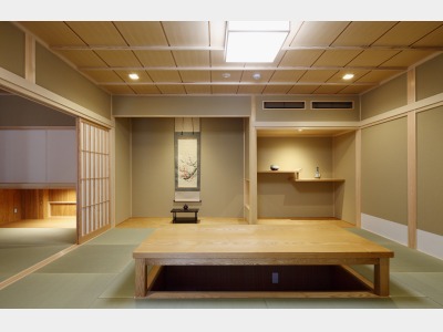 「お山」和室　西から