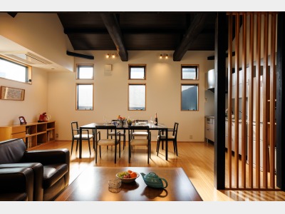 「お池」リビングダイニング