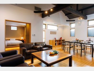 「お池」２階全体