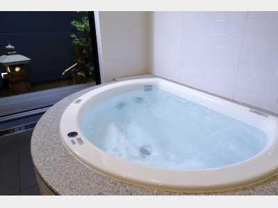 「お花」バスルーム