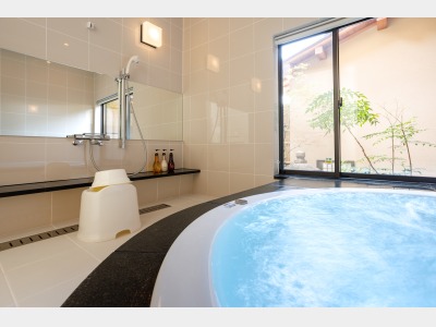 「お山」バスルーム