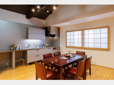 「お山」ダイニングキッチン