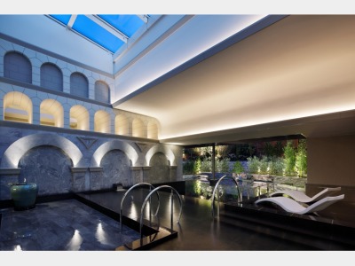 天然温泉SPA「華頂」男性半露天風呂