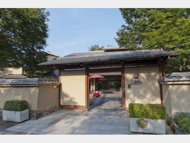 京都・嵐山ご清遊の宿らんざん 外観