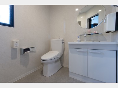 １階朝食会場トイレ