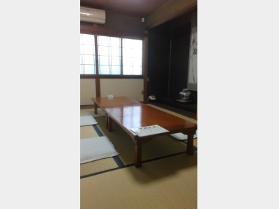 個室　お食事処