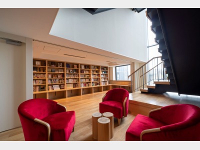 あわいの間 Book（2F）