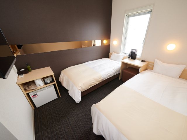 スーパーホテルＪＲ奈良駅前・三条通り エコノミーツインルーム