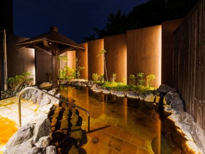 �T�̈�z�e���@�ޗǂ̊O��