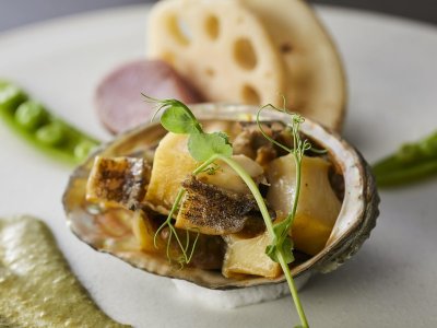 【土地の恵み会席】冬(2025年12月～2026年2月)焼き物 蒸し鮑炙り焼き