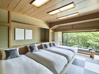 デラックスファミリー（4ベッド）