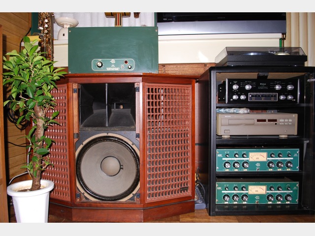 ���E���W�̃I�[�f�B�I�V�X�e��