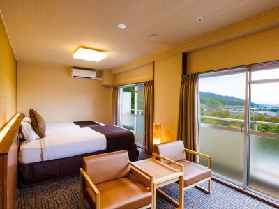 スーペリアツイン（シャワーブース付）／30㎡