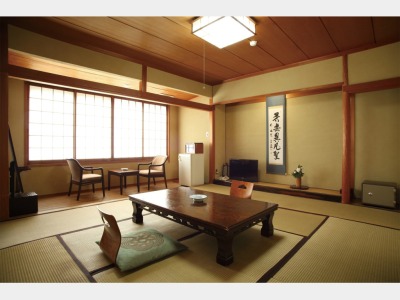客室一例　和室　東南館