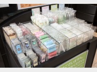 �A���j�e�B�[�o�[ �C���[�W