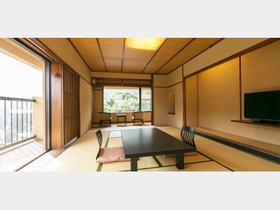 和室12畳客室一例