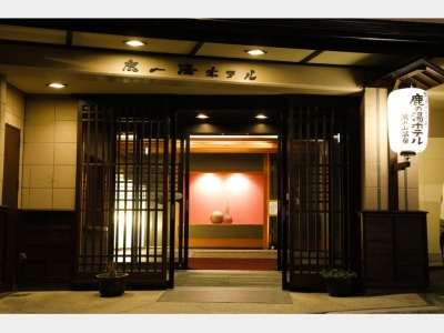 玄関Ｂ2エレベーターで1階フロントへ