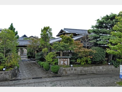 �ɐ��˓c�Ɨ����̊O��