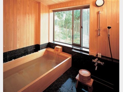 和風館『雅楽司』　室内風呂一例