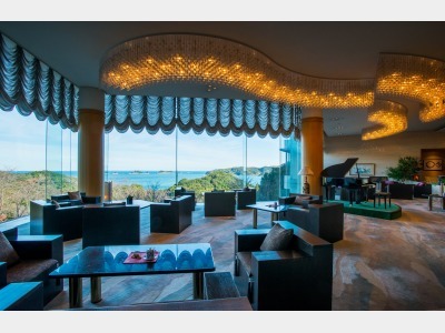 �����@�C�̒��̊O��