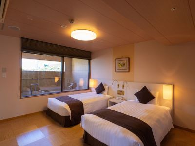 【露天風呂付き】デラックス和洋室