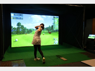 ゴルフシュミレーター