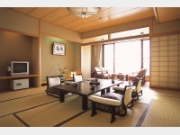 �C�̐�i�Ɨ[�z�ɂ����Ƃ���V�٘a���P�Q,�T��