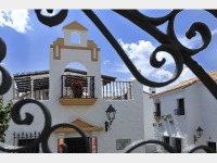 �A���_���V�A�̊X����