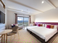 �{�كX�[�y���A�c�C���i���j