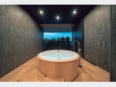 露天風呂付スイートルーム（露天風呂イメージ）