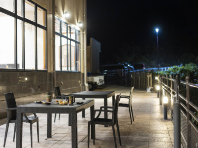 テラス（夜）イメージ