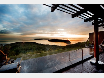 紀淡海峡一望の露天風呂