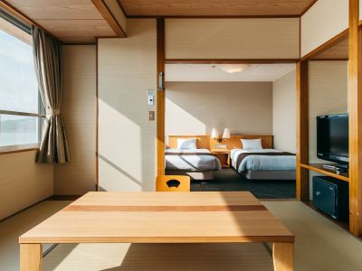 和洋室（バス付）／47㎡